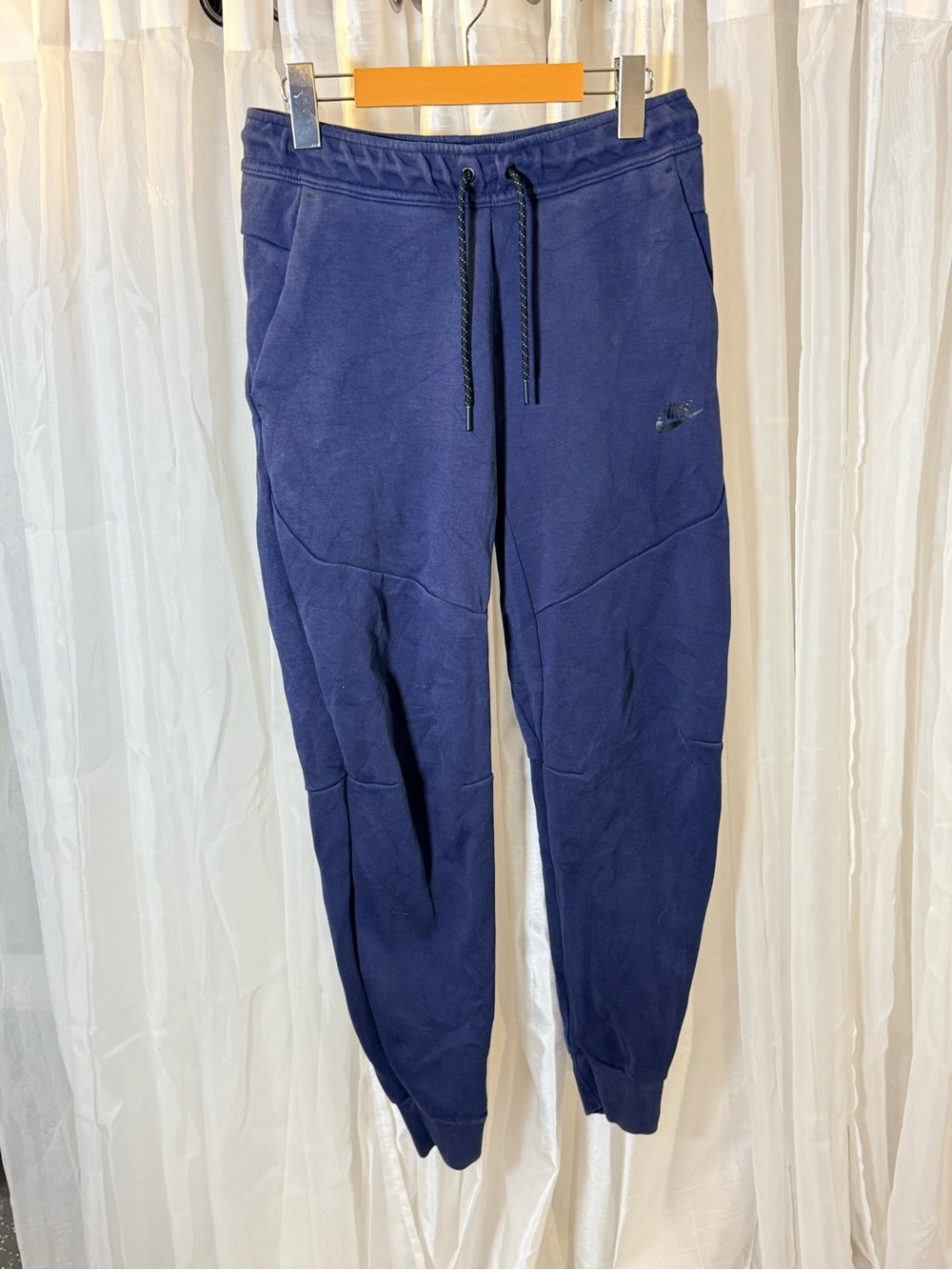 Nike Men's Dark Blue Athletic Joggers with Drawstring
